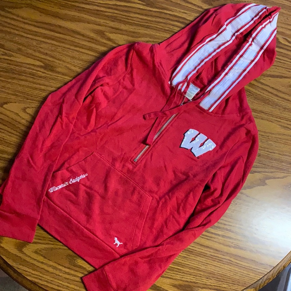 Wisconsin Badger sweatshirt